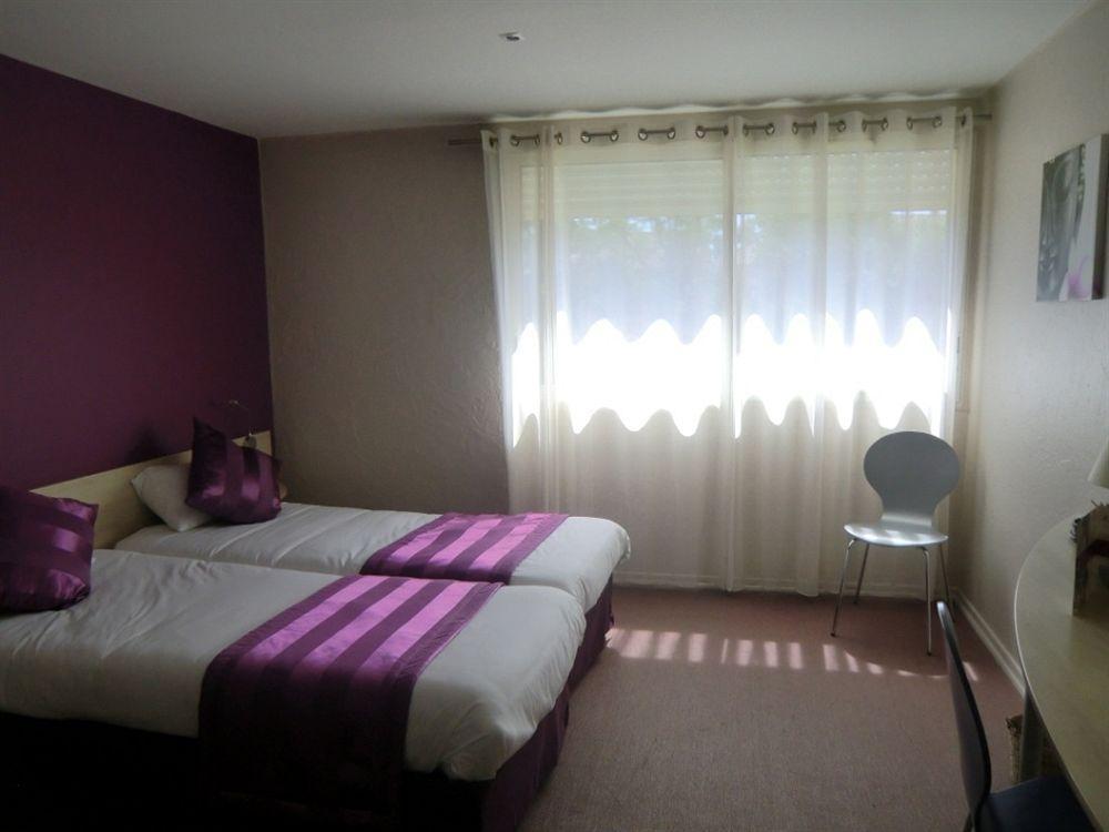 Le Carre D'Alethius Logis Hotel Restaurant Charmes-sur-Rhone エクステリア 写真